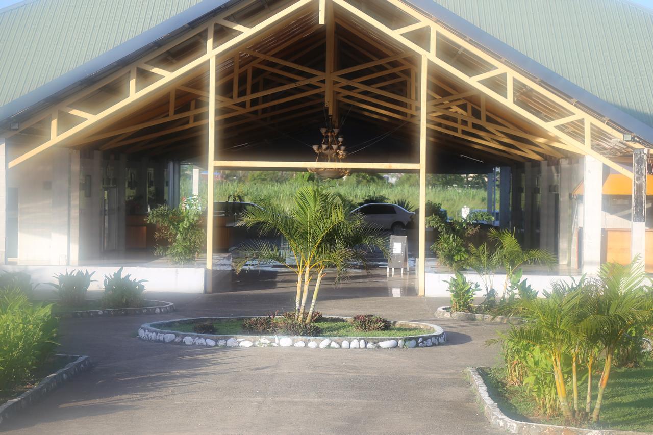 Funworld Plaza Hotel Nadi Buitenkant foto