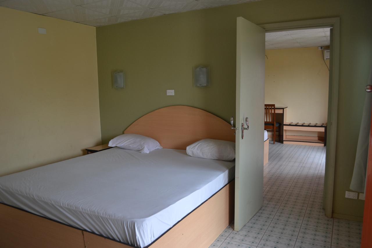 Funworld Plaza Hotel Nadi Buitenkant foto